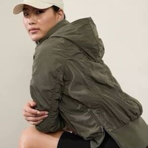 NWT Athleta Jetset Bomber - Moss, small